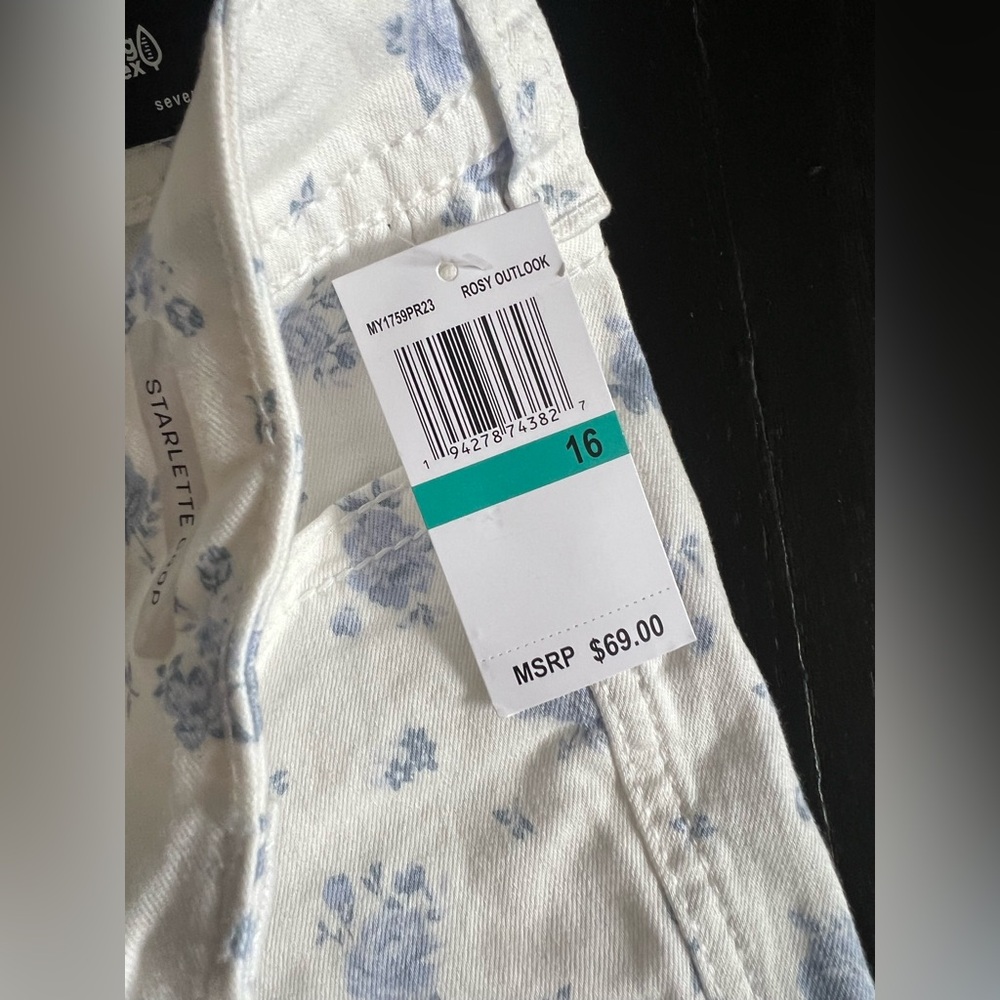 Seven7 White Skinny Jeans with Light Blue Floral Print - Picture 10 of 10